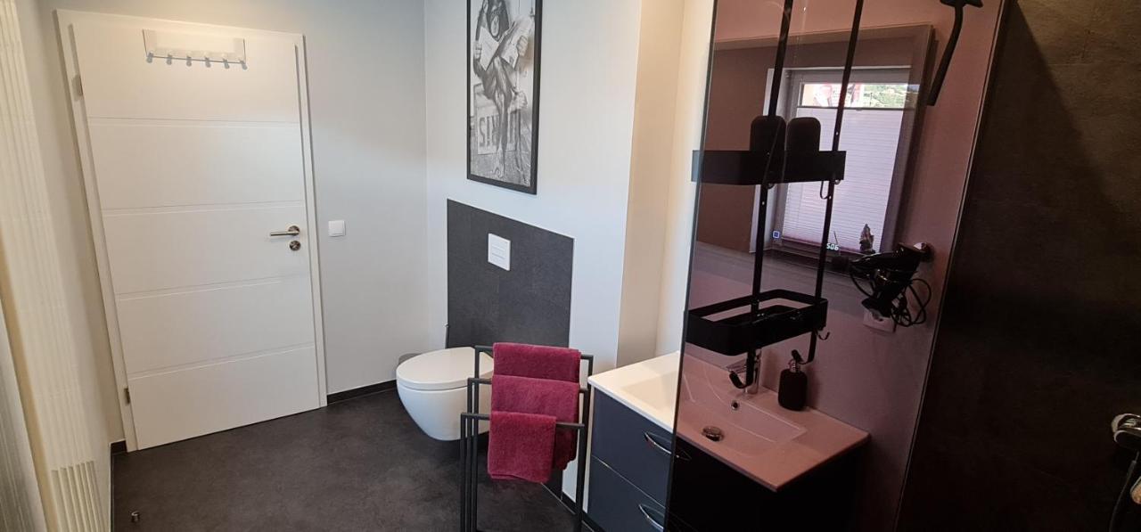 Nissmitz No.32 Apartment