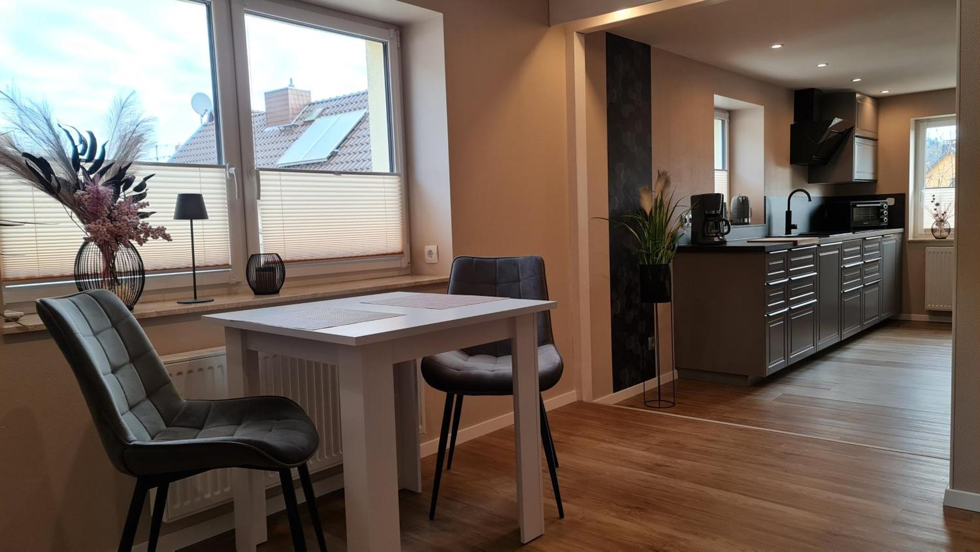 Nissmitz No.32 Apartment